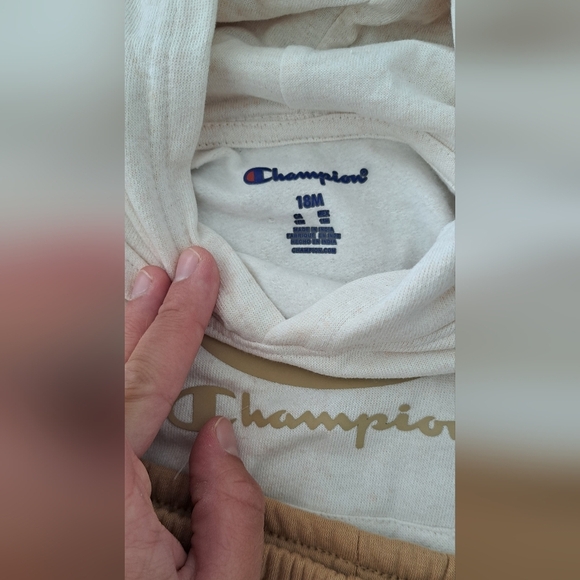 Champion Cream and Tan Kids' Outfit 18 Months - Picture 2 of 5